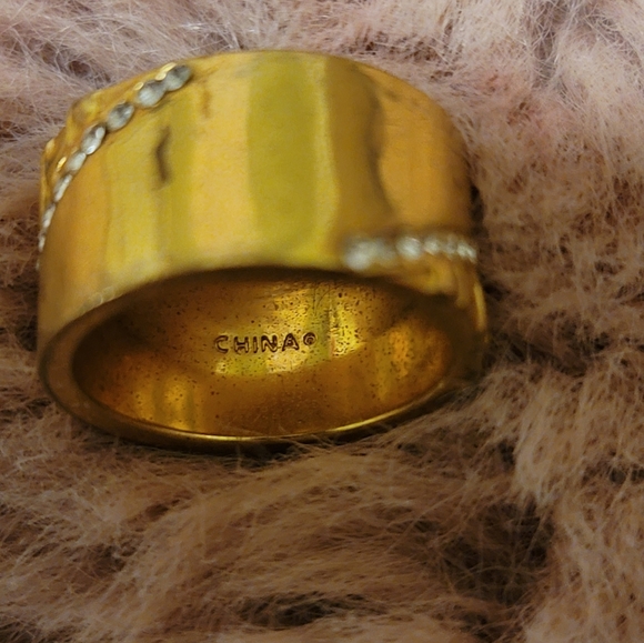 Coach ring size around 5 - Picture 4 of 4